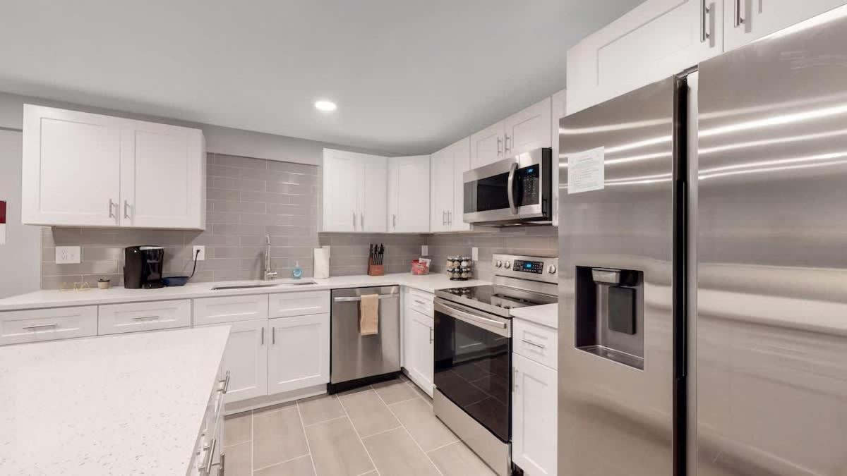 Spacious Lower Unit Updated Two King Beds In * Denver